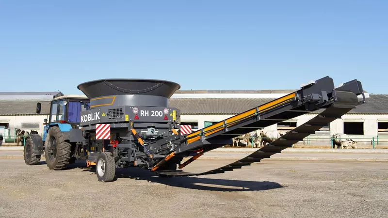 Фото 2 для поста «ФРП: До 300 машин в год в Смоленске заработало производство кормораздатчиков и измельчителей»