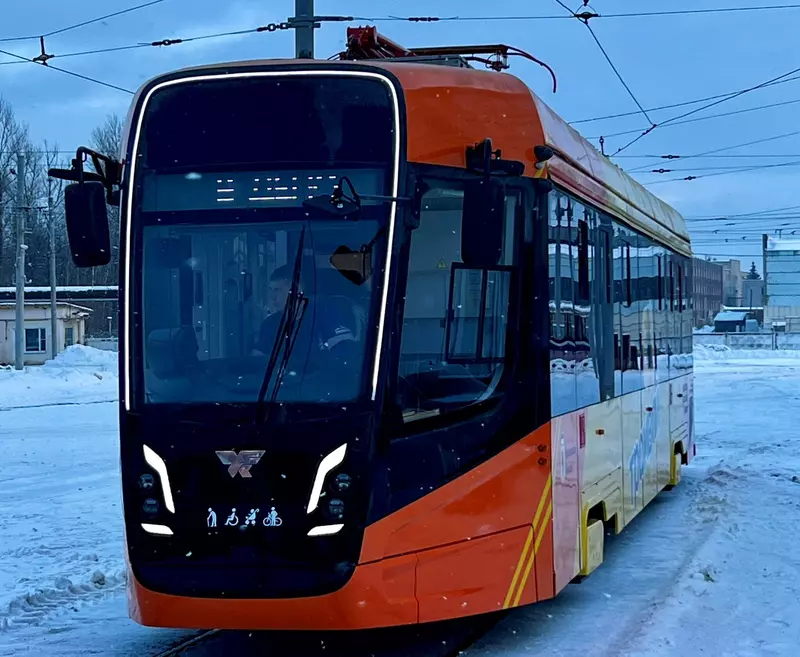УКВЗ поставил первый трамвай в Ярославль