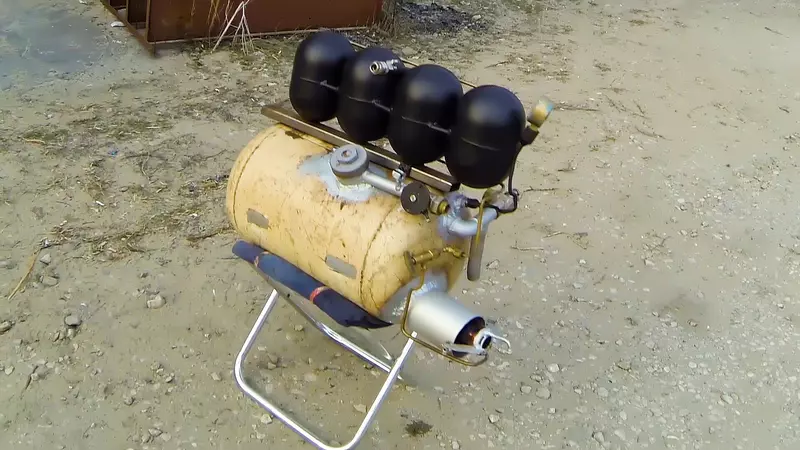 Иллюстрация 3 для статьи «малый и средний бизнес: Был сделан уникальный паровой мотоцикл работающий на любом жидком топливе и не только»