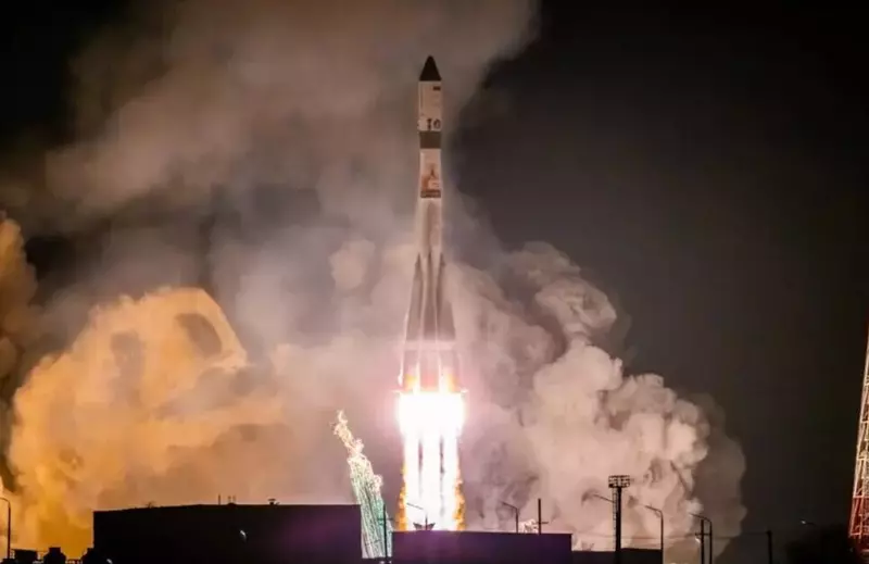 Фото #1 для новости «Космонавтика: Грузовой корабль Прогресс МС 30 пристыковался к МКС»