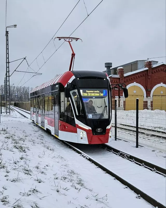 Фото №1 для новости «Транспорт: Готовим к отгрузке трамвай 71 911ЕМ Львёнок для Екатеринбурга»