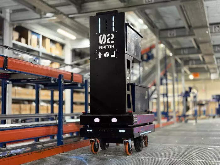 В России создали автономного робота для складов