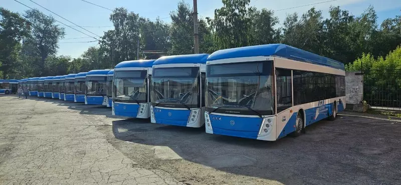 ГТЛК поставила свыше 100 автобусов и троллейбусов для четырех регионов России