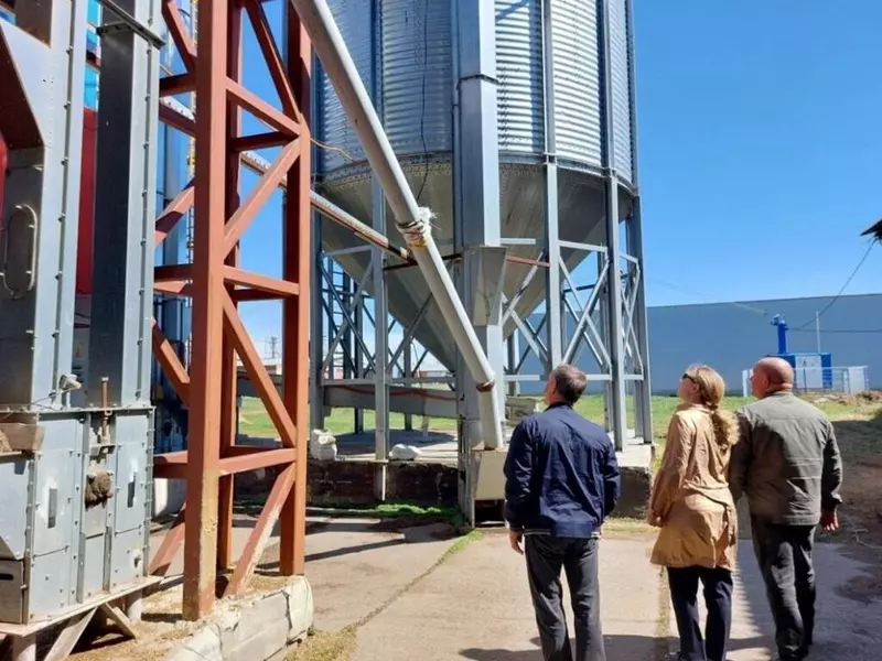 Изображение #2 для «Тюменская область: АО Успенское запустило новый зерносушильный комплекс в Тюменской области»