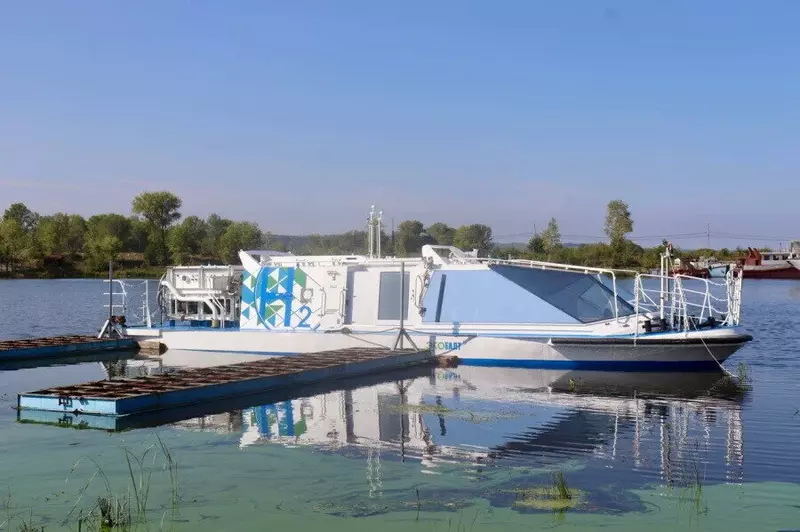 Фото 1 для поста «Судостроение и судоходство : В Зеленодольске спустили на воду первое в России экскурсионное судно на водородном топливе»