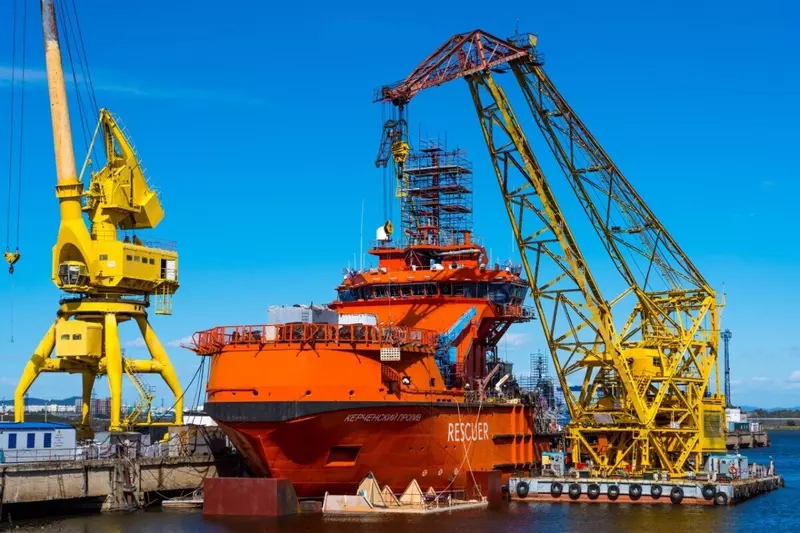 Керченский пролив отправлено на сдаточную базу