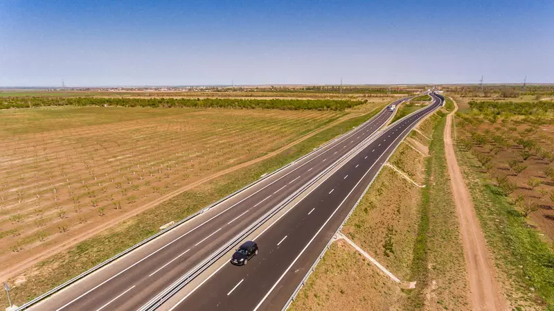 Иллюстрация №7 для «Крым: Тавриде три года с открытия движения по трассе проехало более 13 млн автомобилей»