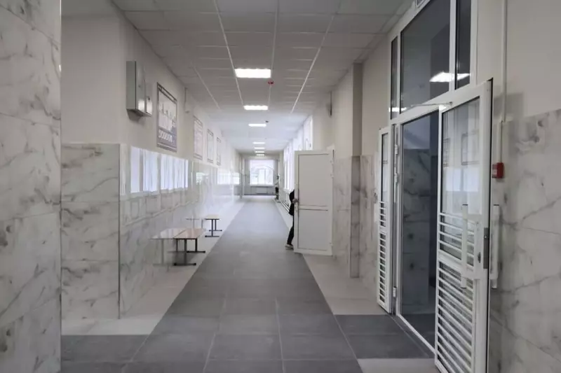 Изображение #2 для публикации «Хакасия: В Абакане Хакасии после капремонта открылась первая школа»