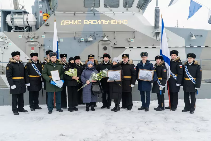 Изображение 1 для поста «Судостроение и судоходство : Катеру Грачонок присвоено имя Героя РФ Дениса Васильченко»