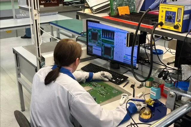 Иллюстрация 10 для новости «Обзор В марте 2025 года в России были открыты 13 производств»