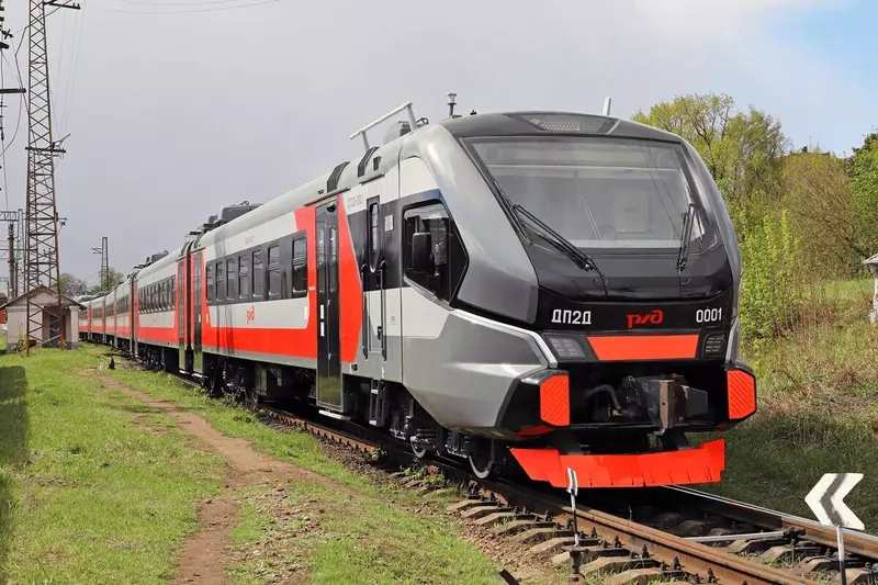 Головной вагон ДП2Д