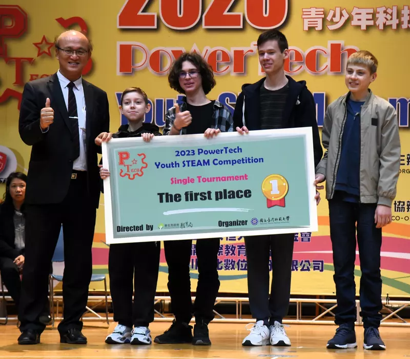 Изображение 2 для публикации «PowerTech STEAM-Star International (Overseas) Invitational Contest: Российская сборная инженеров конструкторов выступила на конкурсе 2023»