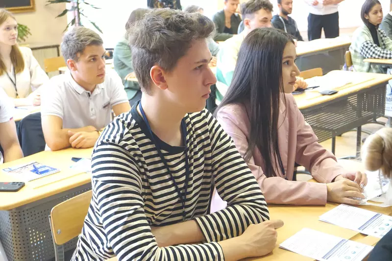 В Макаровке дан старт Международной летней школе Молодые кадры Арктики