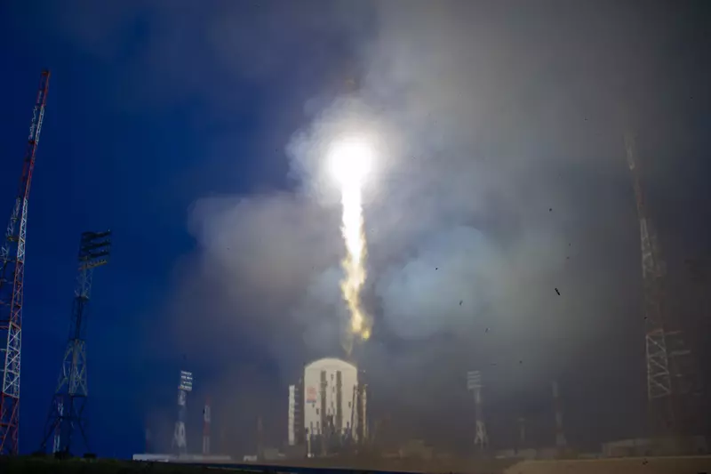 Снова в космосе!