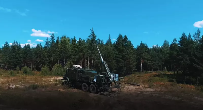 №2 для статьи «армия и флот: Ростех приступил к поставке в войска партии новых артиллерийских орудий Флокс»