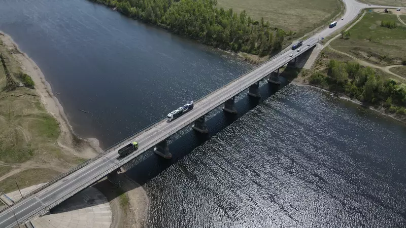 Иллюстрация 2 для новости «Тюменская область: Новые объекты дорожной инфраструктуры запущены в Сибири»