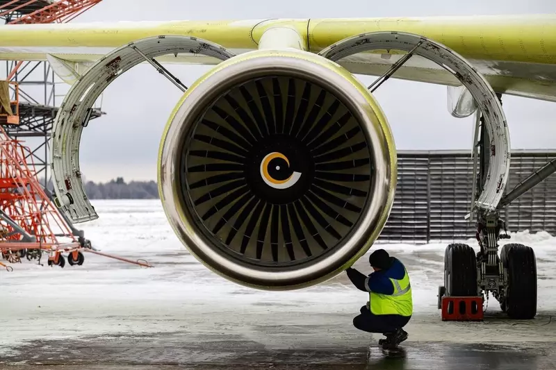 Картинка №2 для публикации «ОДК: Первый час в небе новый Ту 214 завершил испытательный полёт на отечественных двигателях»