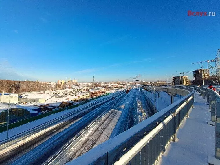 #3 для «дорожное строительство: В Тюмени открыли движение по третьему уровню развязки на Мельникайте Дружбы»
