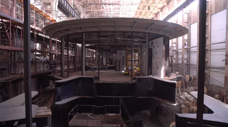 Пермская судоверфь начала полный цикл производства плавучих остановок для Москвы