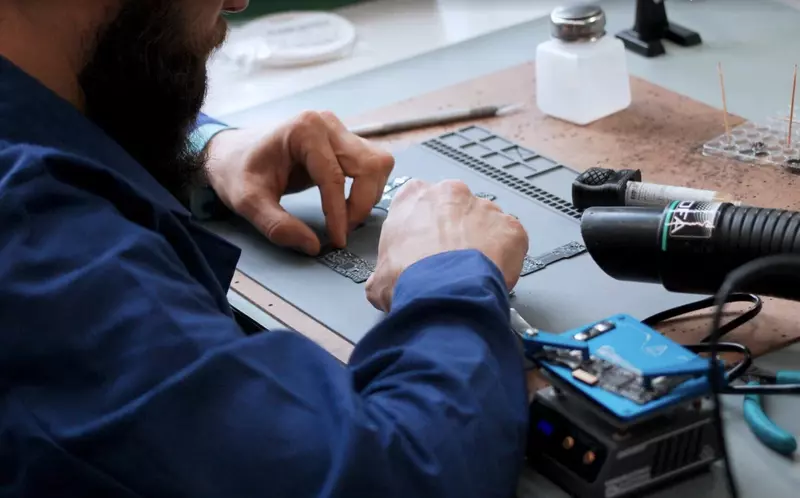 Фото #3 для «Производство: Технологический суверенитет как в России создают конкурентоспособные радиосистемы»