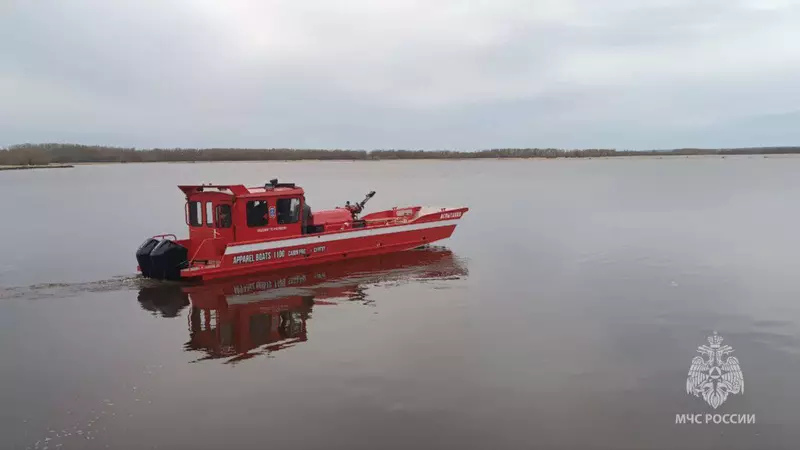 В Югре заступил на дежурство уникальный катер МЧС России