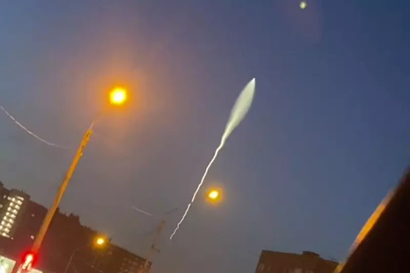 Иллюстрация #1 для поста «Армия и Флот: Россия провела испытательный пуск межконтинентальной баллистической ракеты»