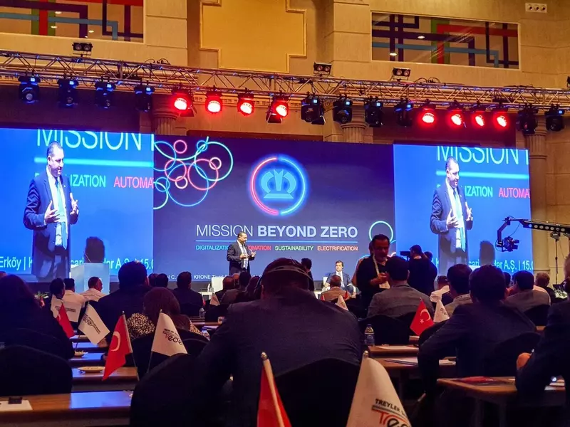 Картинка №3 для публикации «грузовой транспорт: Свеза представила в Турции свою продукцию для участников ассоциации»