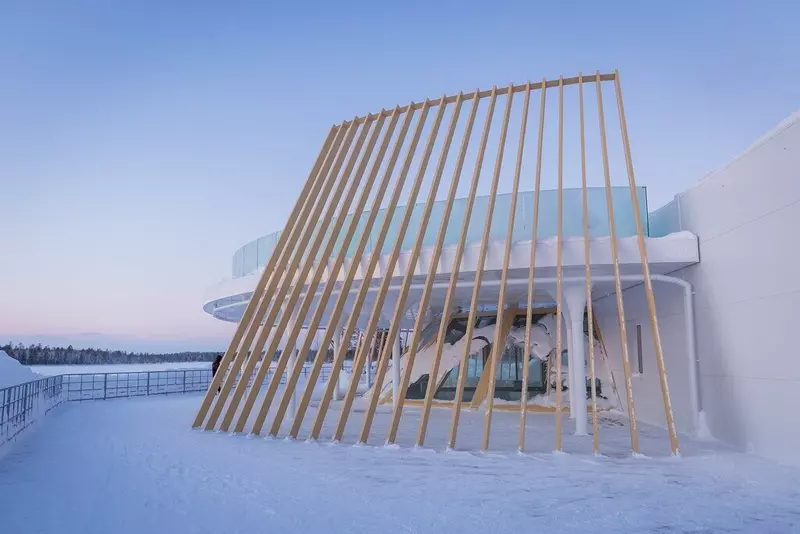 Иллюстрация №104 для «Муравленко молодой энергичный перспективный»