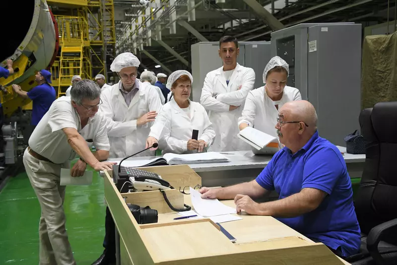 Картинка #13 для «Проведены авторский осмотр и накатка головного обтекателя ТГК Прогресс МС 24»