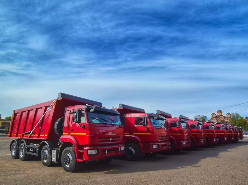 ВТК КАМАЗавто отгрузил крупную партию рестайлинговых четырёхосных самосвалов КАМАЗ