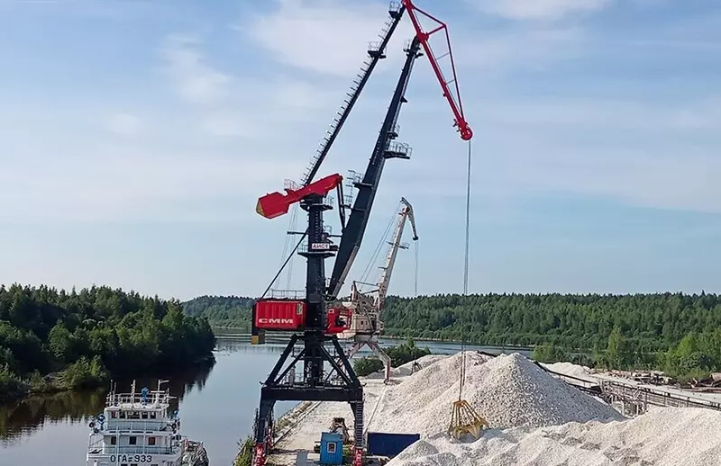 Фото #5 для публикации «импортозамещение: Российская компания в 2025 году изготовила и поставила заказчикам новые портальные краны»