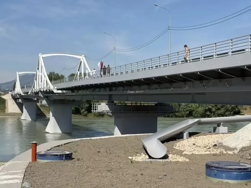 4 для «Подгорное: В Республике Алтай открыли новый мост через Катунь»