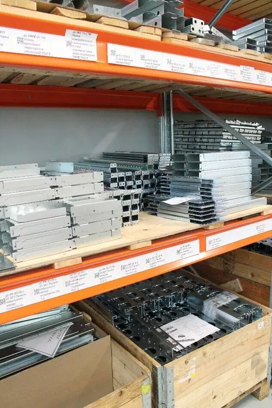 Фото №5 для поста «электрические шкафы: Нижегородский завод АРУМ освоил производство конструктива НКУ мирового уровня»