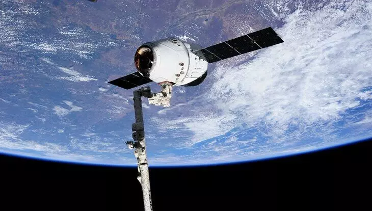 Учёные создали новые нанопокрытия для космических аппаратов