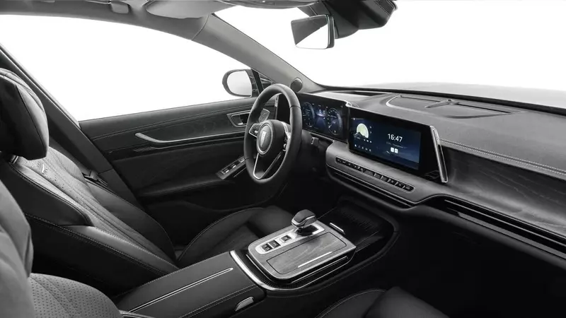 Иллюстрация 1 для поста «Автопром: 900 готов к премьере»