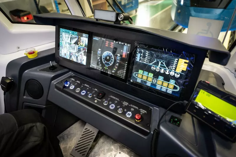 3 для статьи «Санкт-Петербург: ПК Транспортные системы завершила сборку первого трехсекционного трамвая Невский для Волгограда»