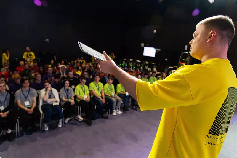 Фото №2 для поста «3D Профи: Как мы прокачали 400 молодых ребят в аддитивных технологиях Чемпионат 3 Профи»