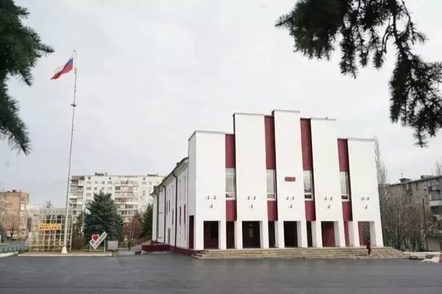 2 для поста «ДНР: Снежное»