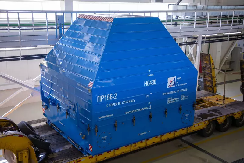 2 для новости «космонавтика: Автоматическая станция Луна 25 доставлена на космодром Восточный»