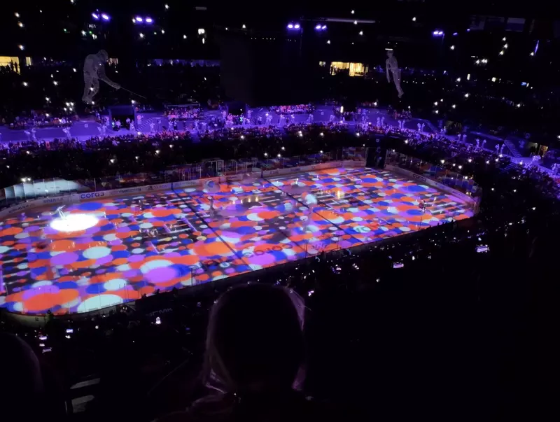 Картинка 11 для публикации «В Екатеринбурге открылась УГМК Арена»