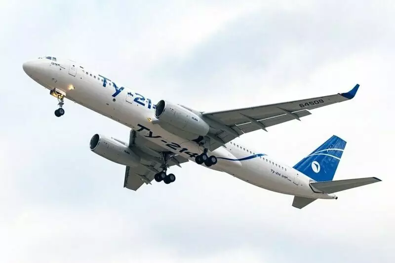 Про первый полет импортозамещенного Ту 214