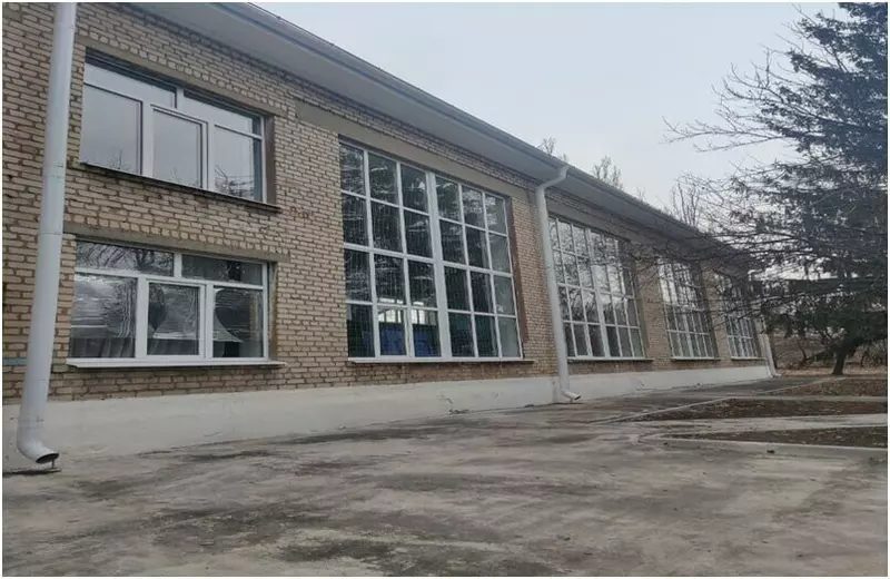 Картинка #2 для поста «ЛНР: Отремонтировали гимназию в Антрацитовском районе ЛНР»