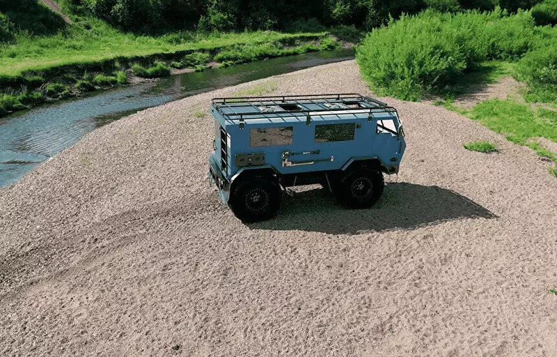 Изображение #2 для «спецтехника и логистика: В Красноярске придумали и собрали огромный снегоболотоход Варяг»