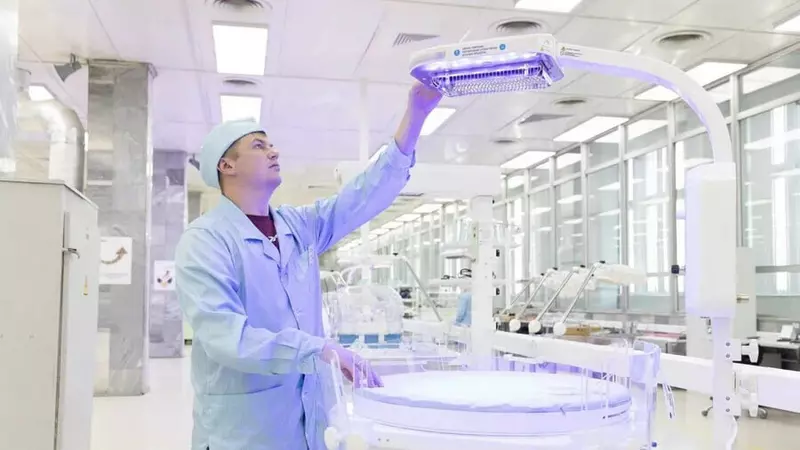 Первый отечественный мобильный инкубатор для новорожденных разработали на УОМЗ