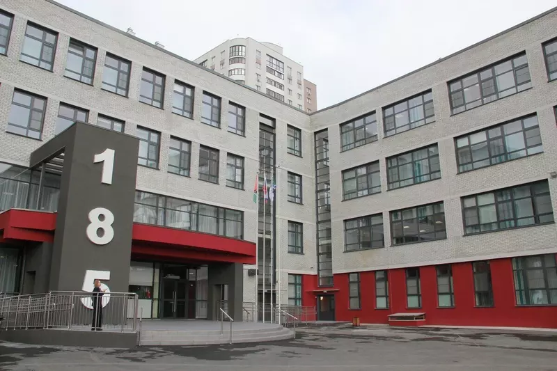 В Новосибирске открыто новое здание лицея 185
