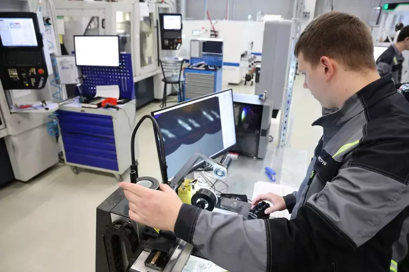 №4 для «новые заводы и цеха: Обзор В августе 2026 года в России было открыто 12 новых производств»