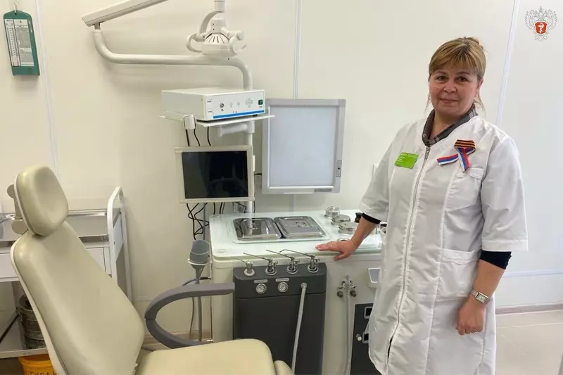 3 для «Минздрав : В Крыму после капитального ремонта открылась детская поликлиника»