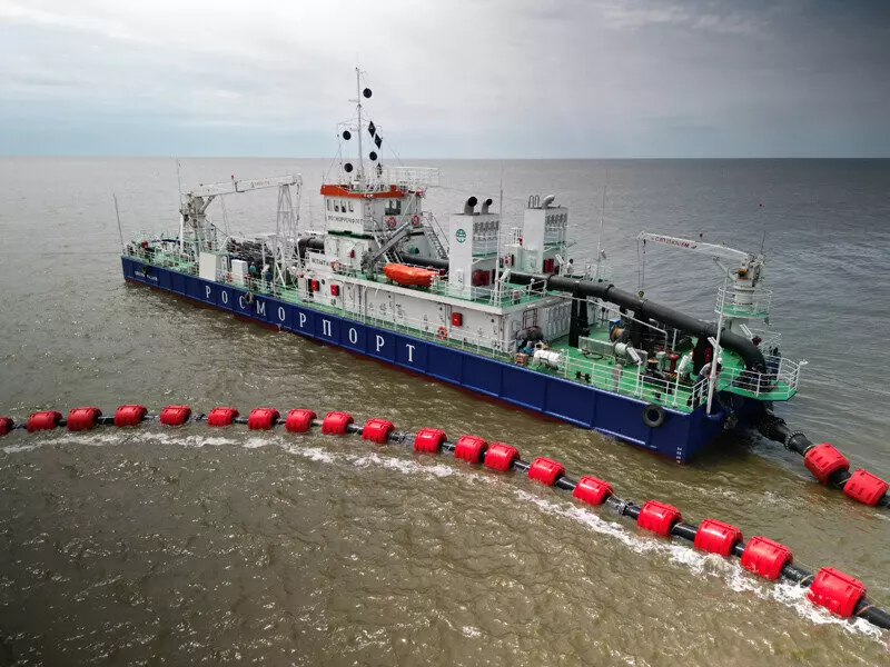 Земснаряд Николай Русанов построенный для ВКМСК вошел в состав ФГУП Росморпорт