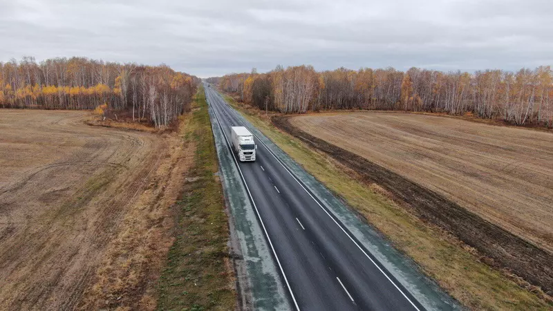 Иллюстрация #1 для «Дорожное строительство: На федеральной трассе между Челябинском и Курганом отремонтировали четыре участка»