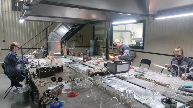 Компания Праймлаб открыла стеклодувный цех в Мытищах